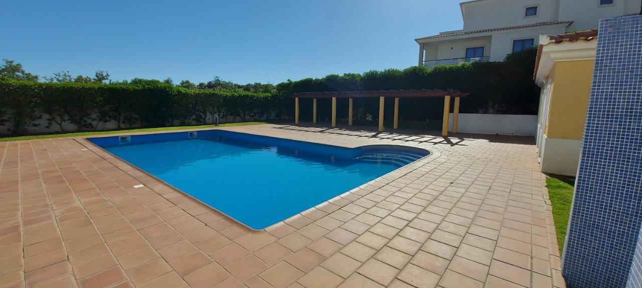 Apartamento Piscina 5 Minutos Praia Alcantarilha Extérieur photo