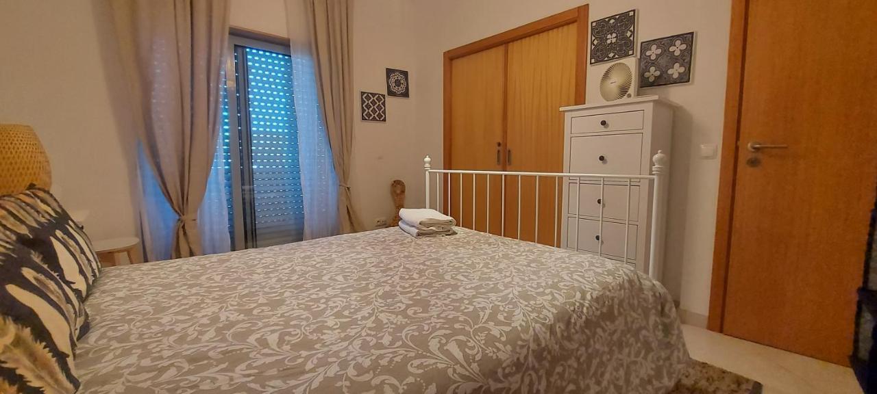 Apartamento Piscina 5 Minutos Praia Alcantarilha Extérieur photo